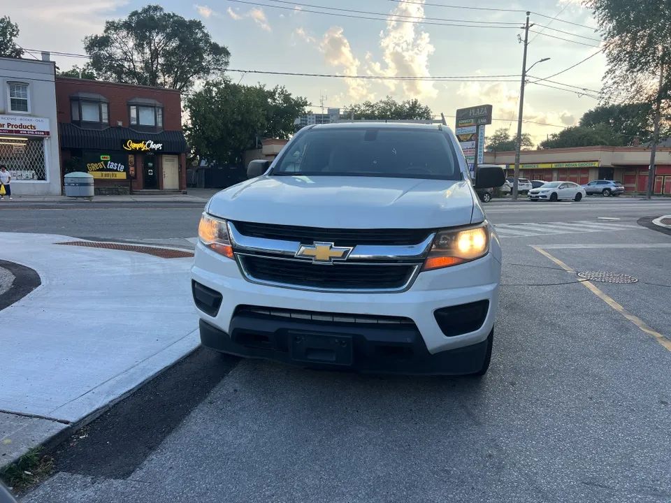 Chevrolet Colorado 2016 photo 2