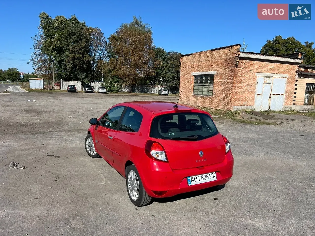 Renault Clio 2009 photo 5