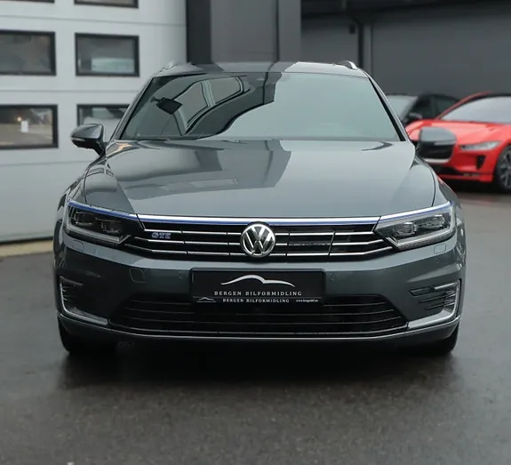 Volkswagen Passat 2016 photo 5