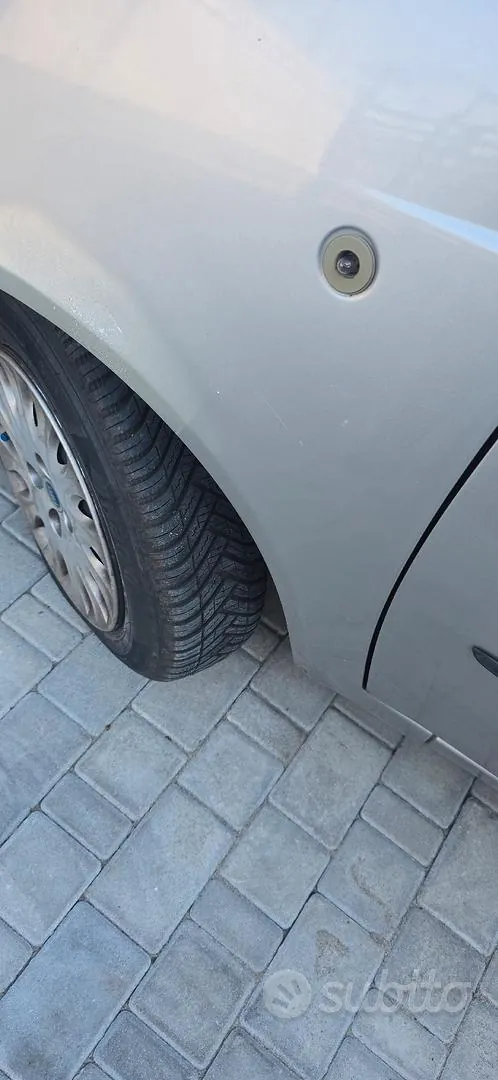 Fiat Punto 2004 photo 4