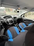 Peugeot 208 2017 photo 2