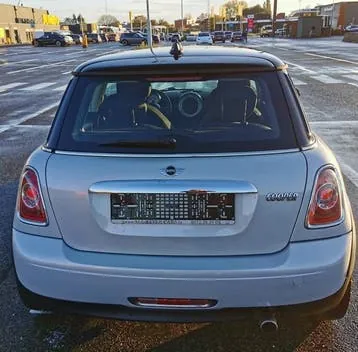 Mini Cooper 2011 photo 3