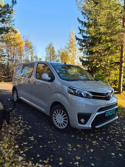 Toyota Proace 2021 photo 2