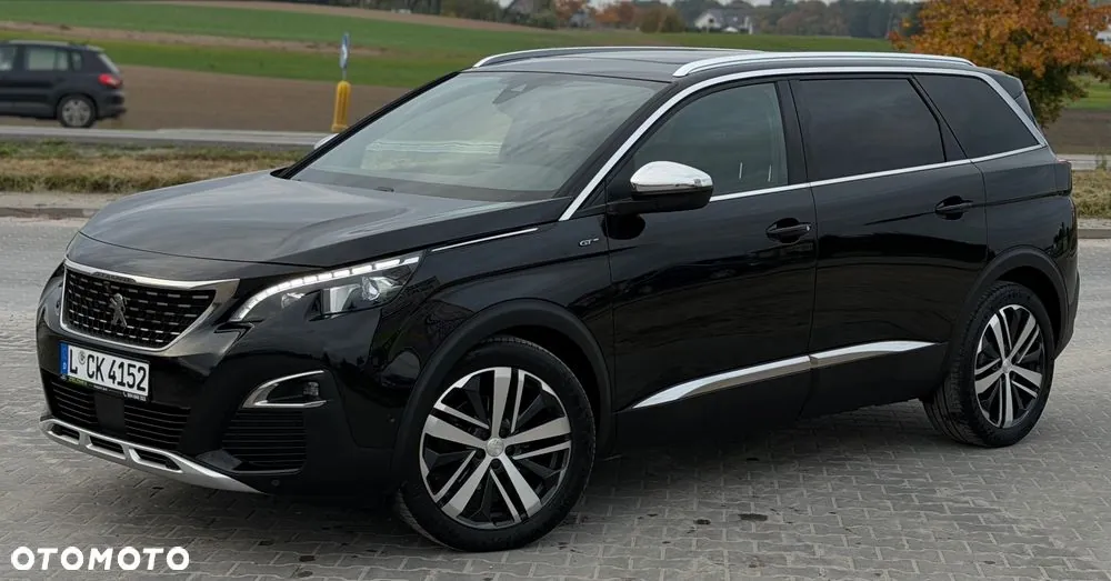 Peugeot 5008 2019 photo 3