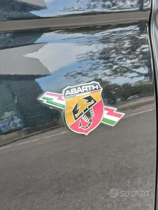 Abarth 595 2018 photo 4