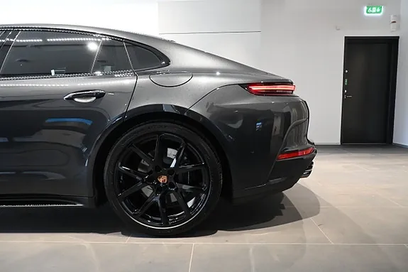 Porsche Panamera 2026 photo 5