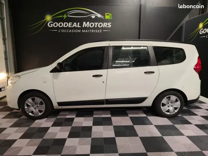 Dacia Lodgy 2020 photo 3