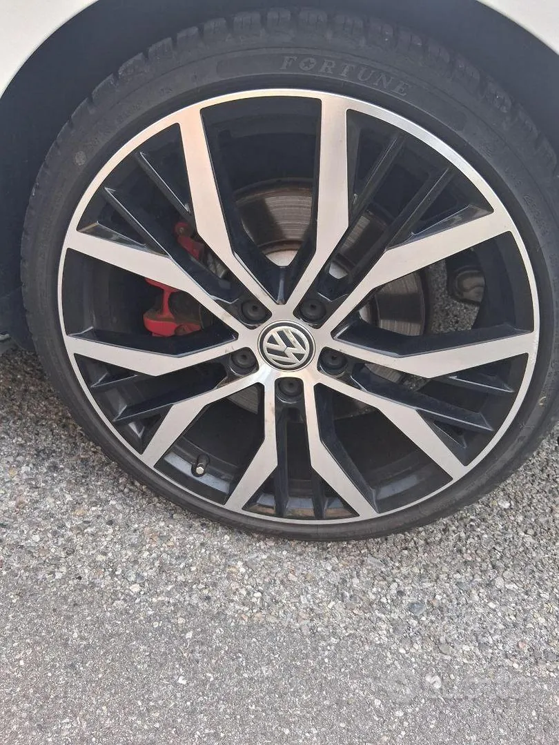 Volkswagen Golf 2016 photo 4