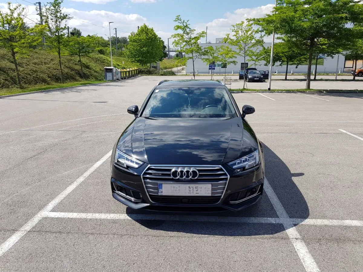 Audi A4 2015 photo 3