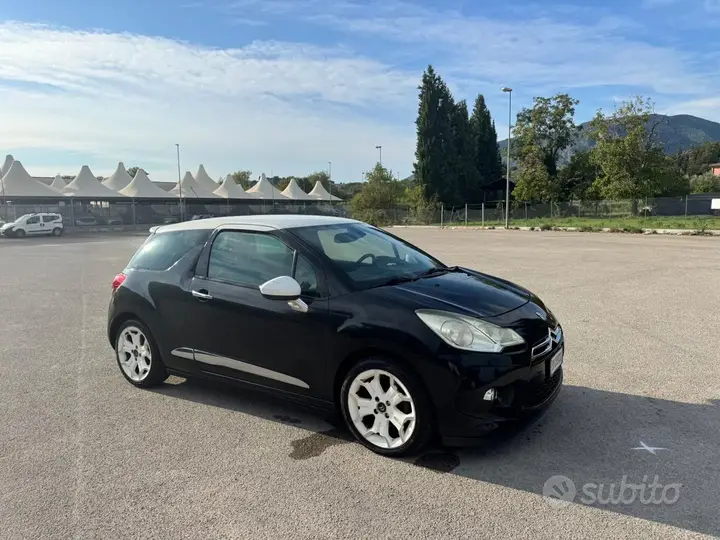 DS Automobiles Ds 3 2011 photo 5