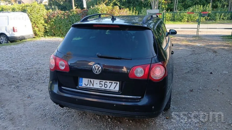 Volkswagen Passat 2010 photo 4