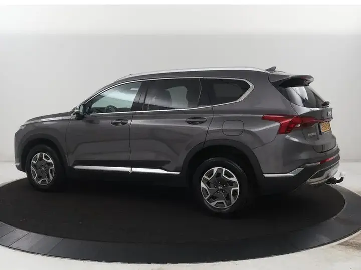 Hyundai Santa Fe 2023 photo 2