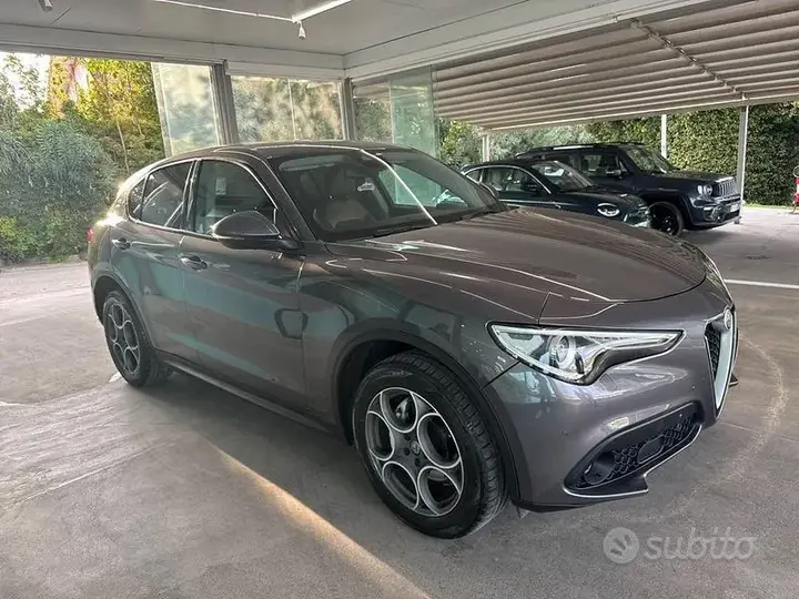Alfa Romeo Stelvio 2017 photo 5