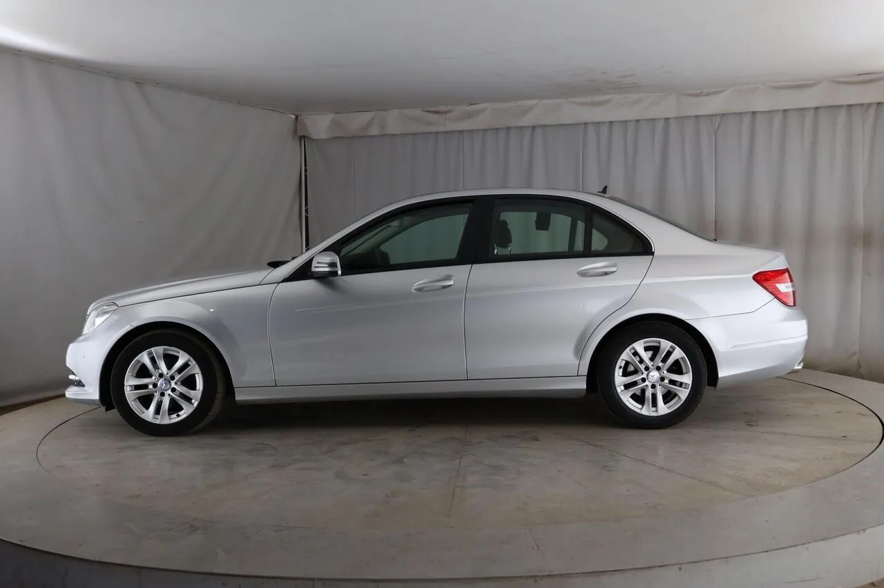 Mercedes-Benz C-Class 2013 photo 2