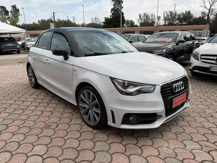 Audi A1 2013 photo 4