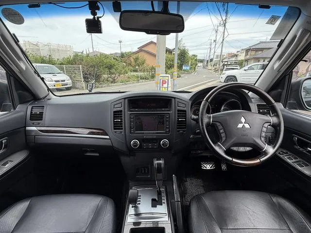 Mitsubishi Pajero Long Super Endeavor 2011 photo 5