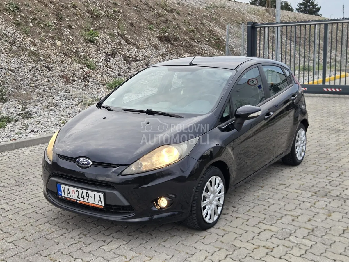 Ford Fiesta 2009 photo 4