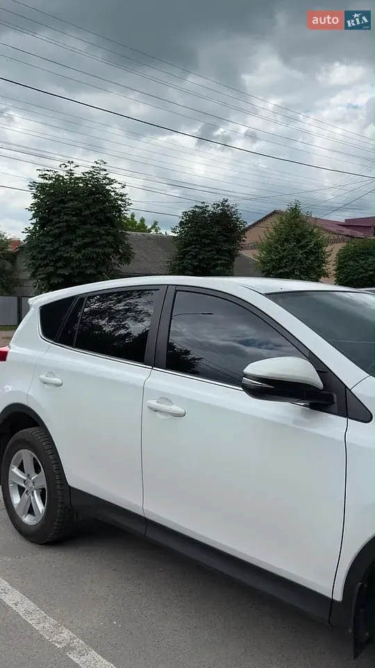 Toyota Rav4 2013 photo 3