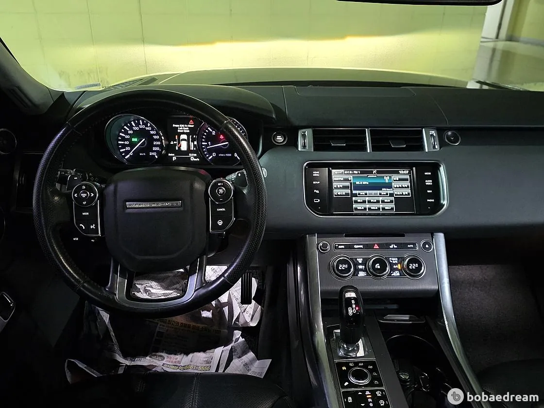 Land Rover Range Rover Sport 2015 photo 4