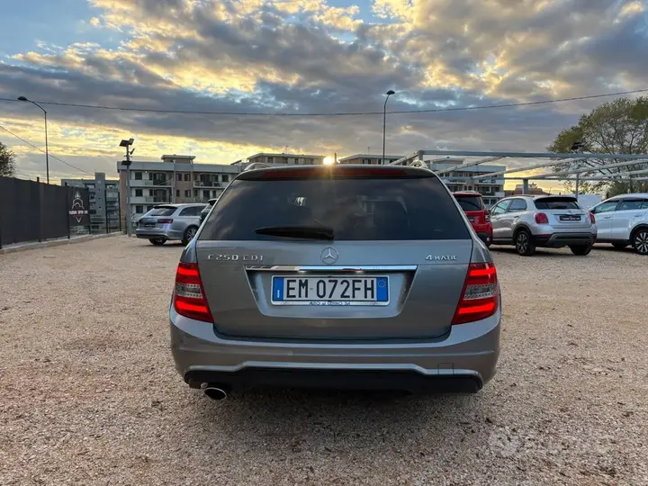 Mercedes-Benz C 250 Cdi 2012 photo 5
