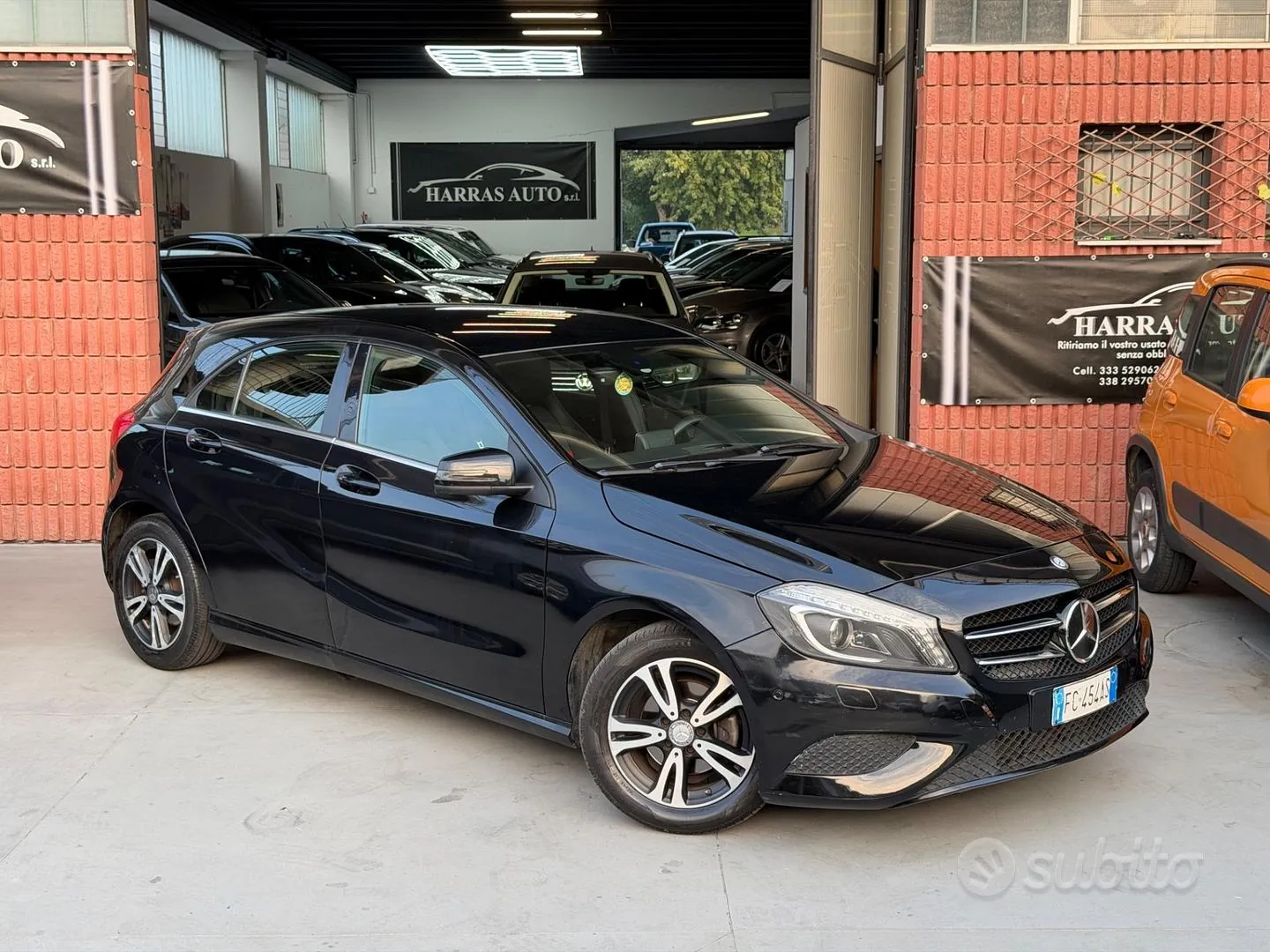 Mercedes-Benz A 180 2016 photo 2