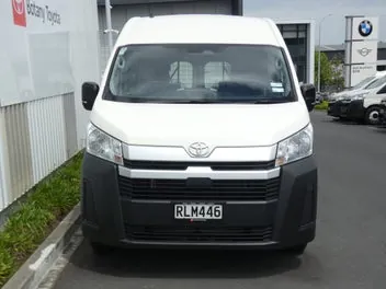 Toyota Hiace 2025 photo 4