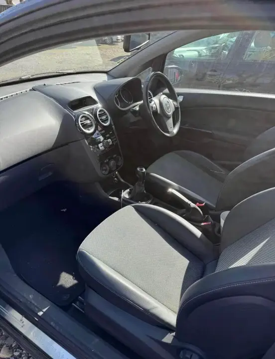 Vauxhall Corsa 2009 photo 5