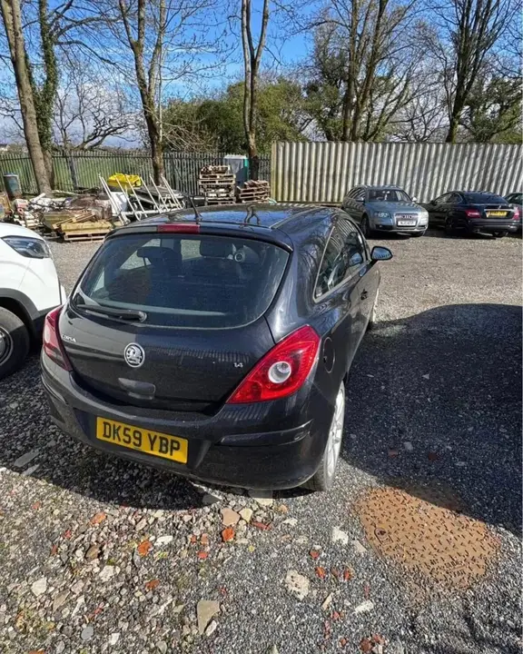 Vauxhall Corsa 2009 photo 4
