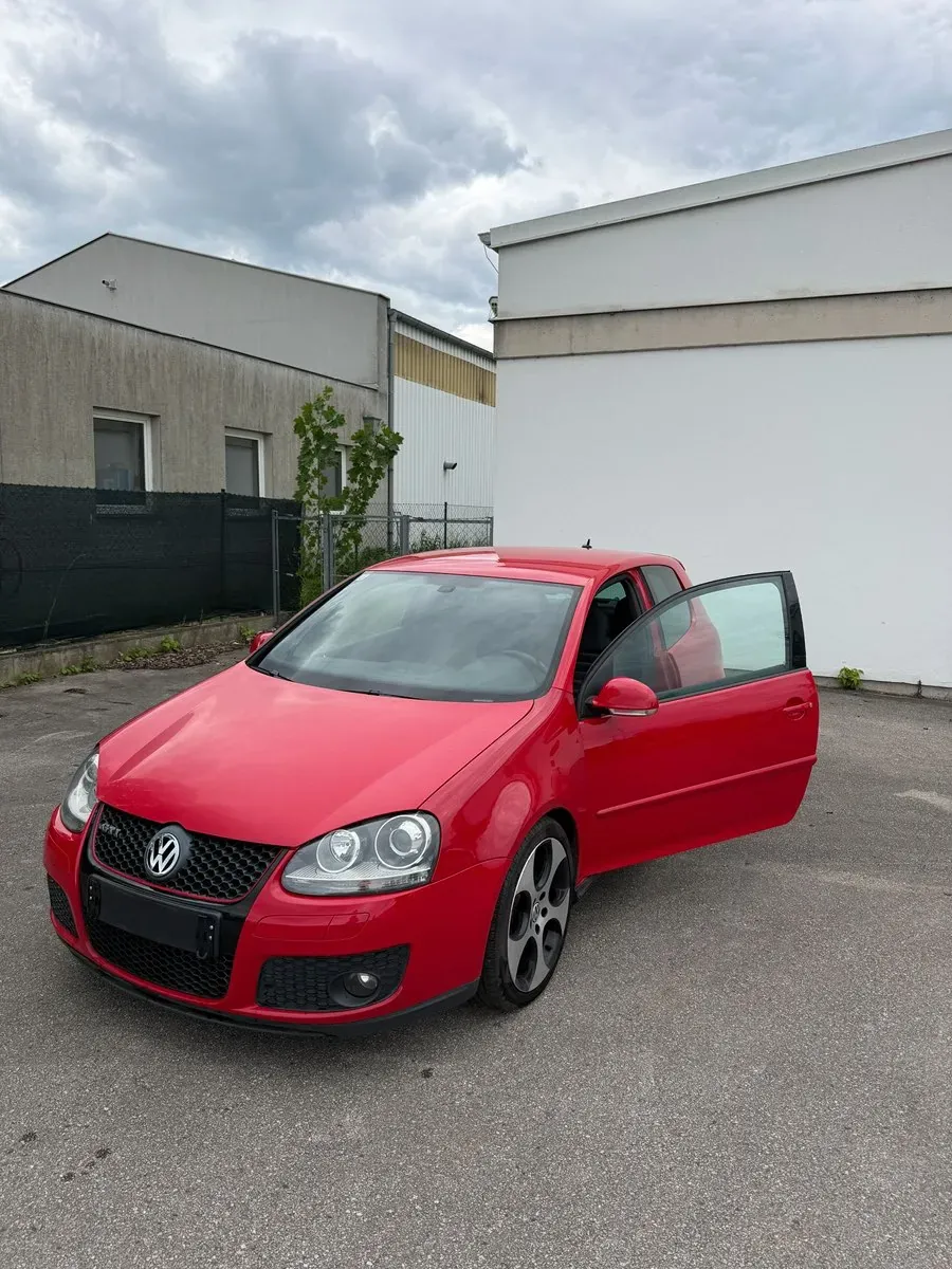 Volkswagen Golf 2007 photo 3