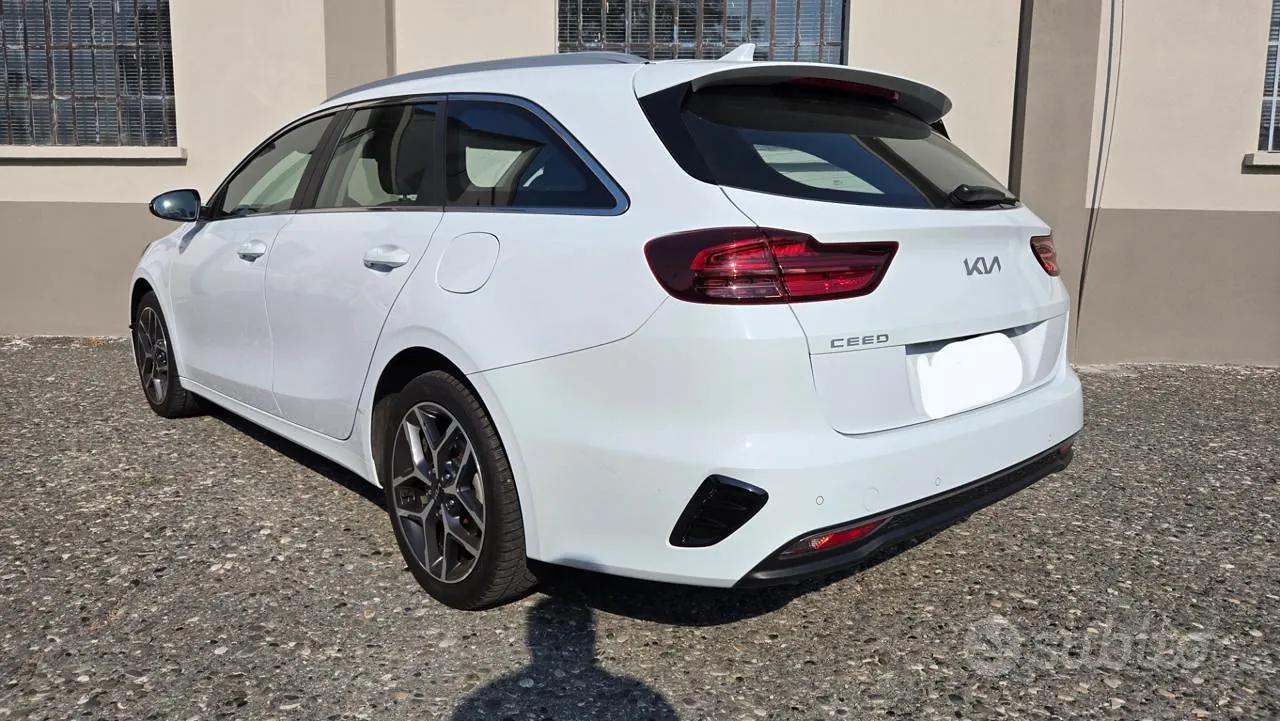 Kia Ceed 2022 photo 4