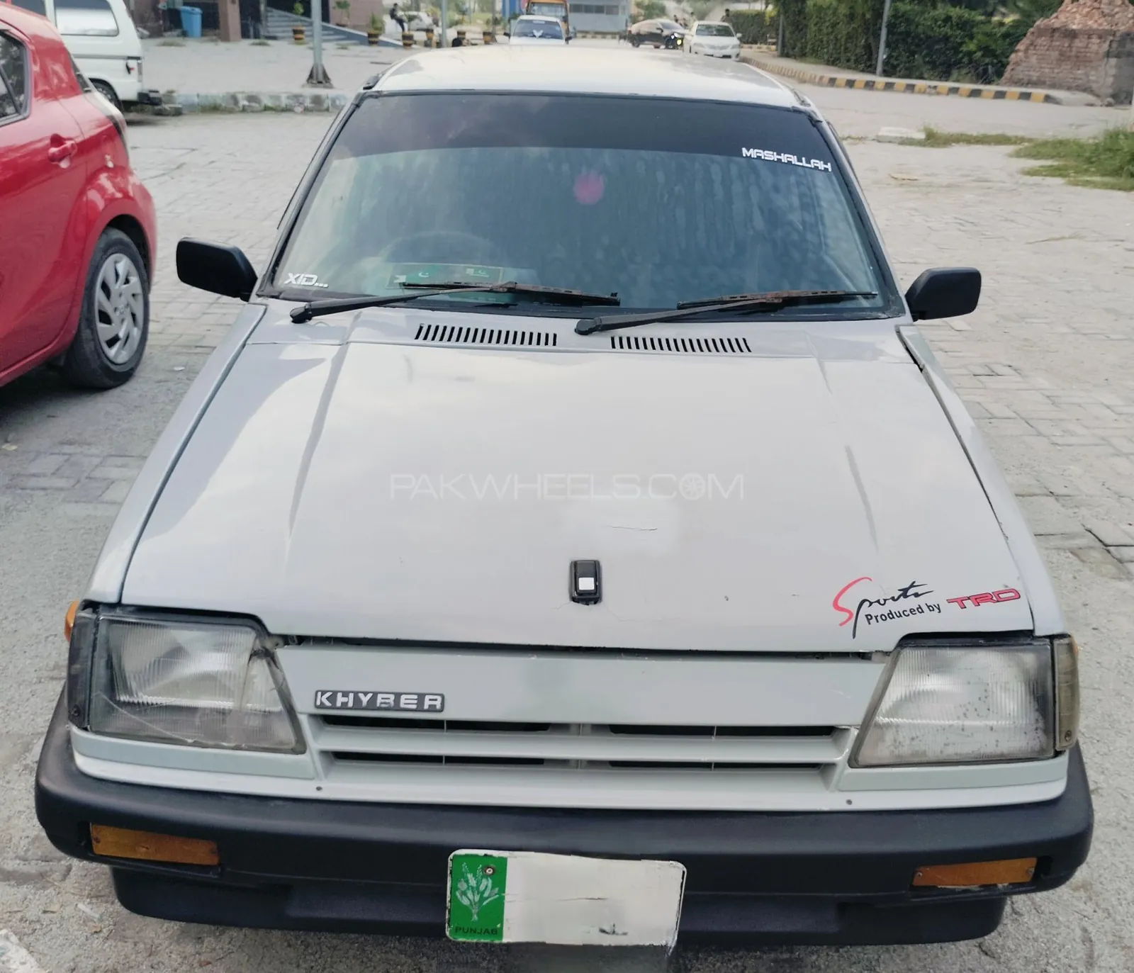 Suzuki Khyber