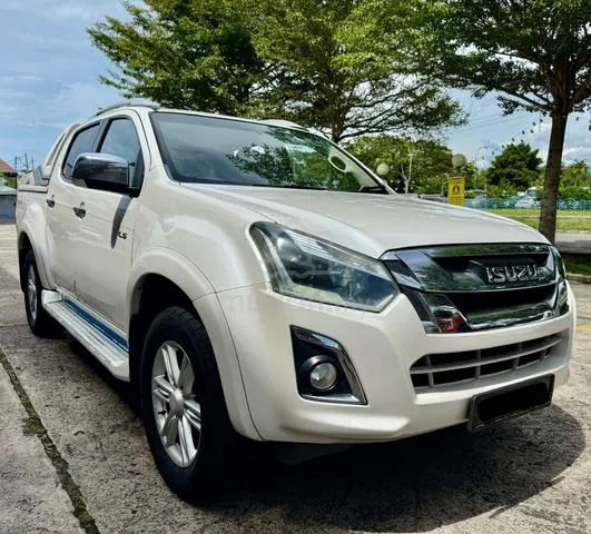 Isuzu D-Max