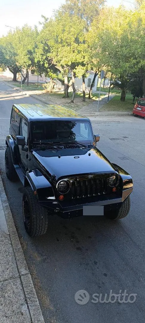 Jeep Wrangler 2011 photo 3