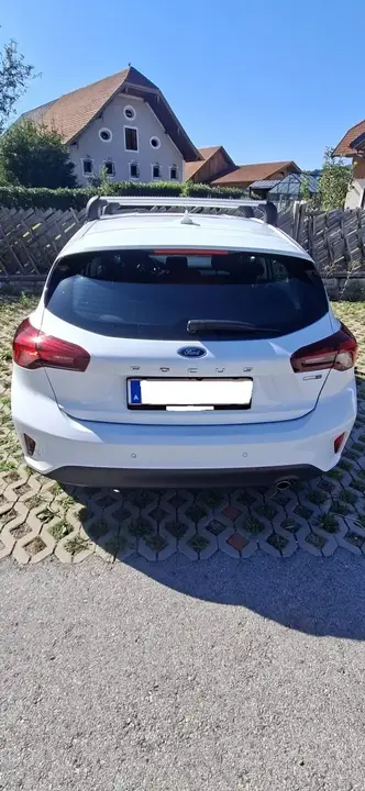Ford Focus 2022 photo 3