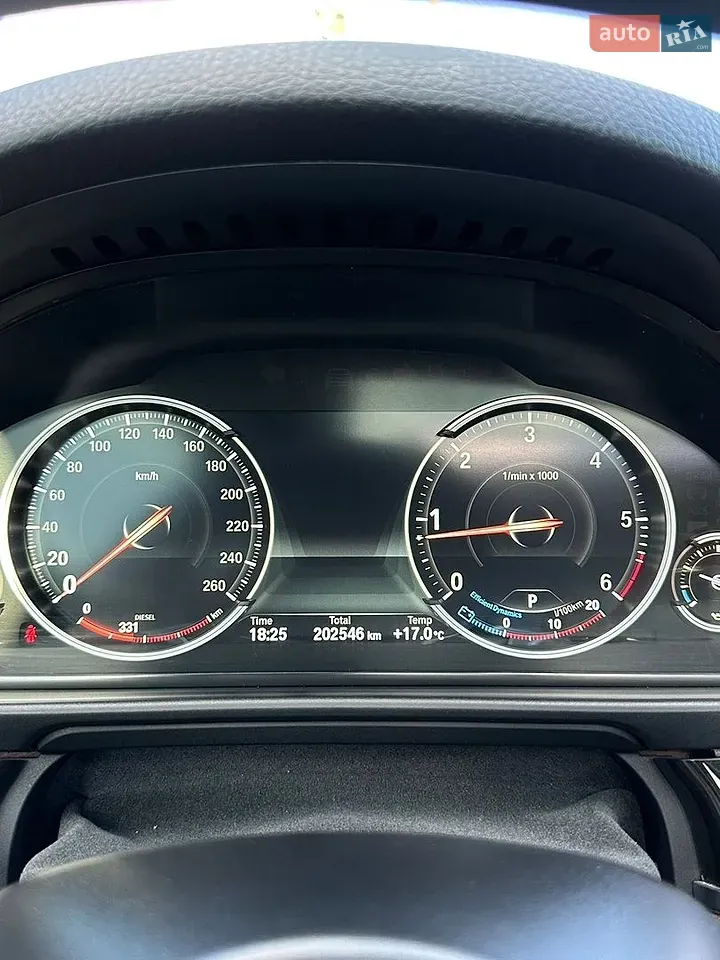 BMW 5 Series 2013 photo 5
