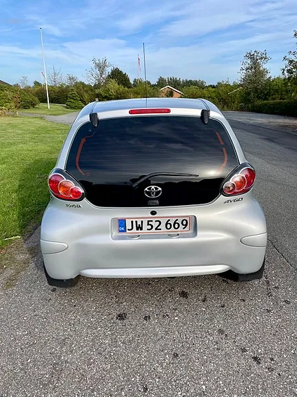 Toyota Aygo 2012 photo 4