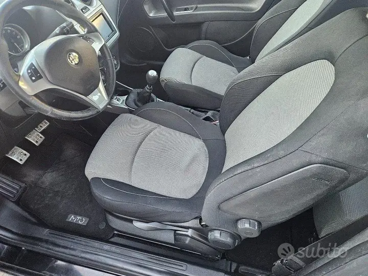 Alfa Romeo Mito 2008 photo 4