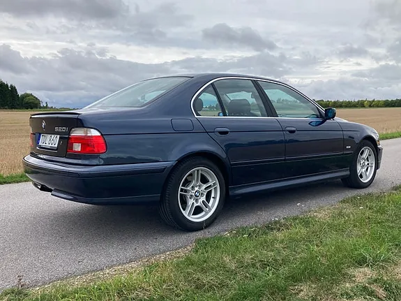 BMW 520I 2002 photo 4