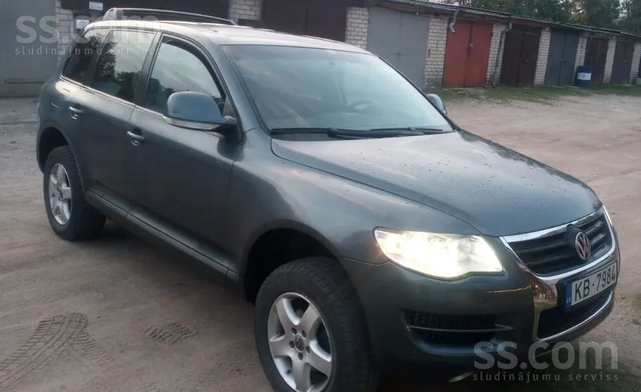 Volkswagen Touareg