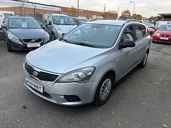 Kia Ceed 2010 photo 2