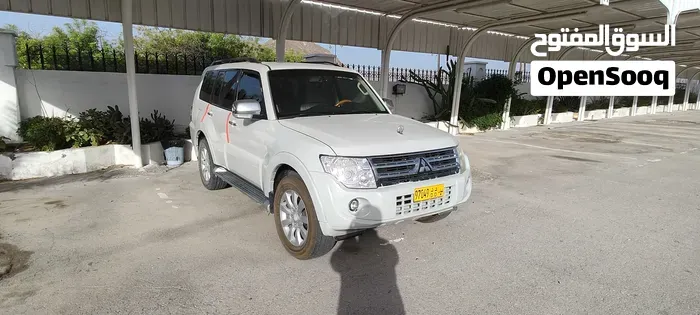 Mitsubishi Pajero 2010 photo 5