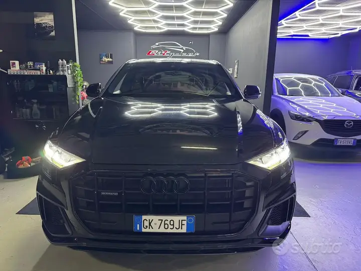 Audi Q8 2023 photo 5