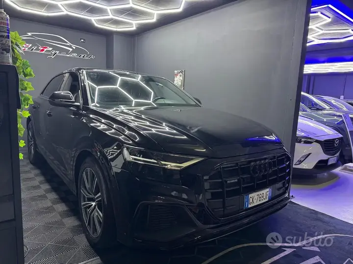 Audi Q8 2023 photo 4