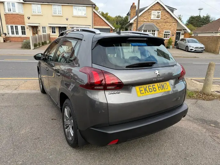 Peugeot 2008 2016 photo 4