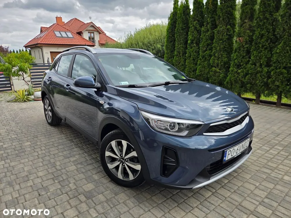 Kia Stonic 2021 photo 2