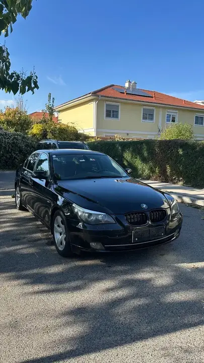 BMW 5 Series 2008 photo 2
