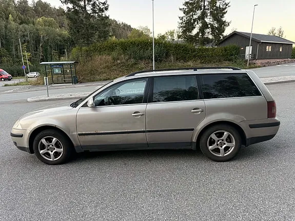 Volkswagen Passat 2005 photo 5