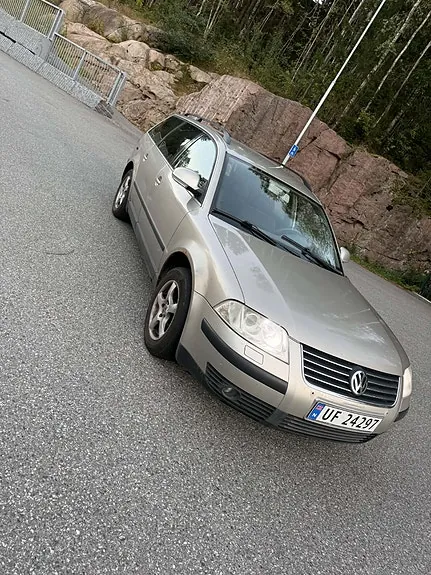 Volkswagen Passat 2005 photo 3