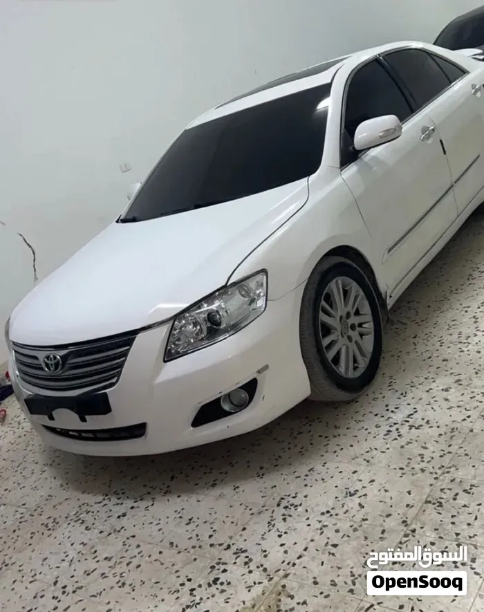 Toyota Aurion