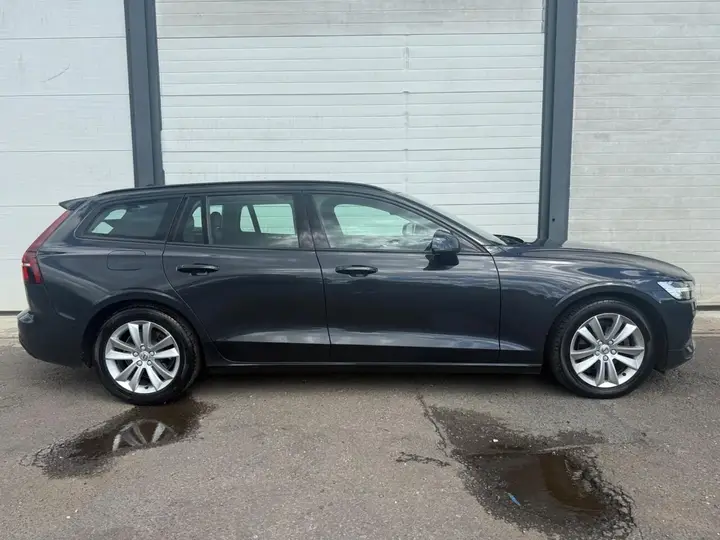Volvo V60 2018 photo 3